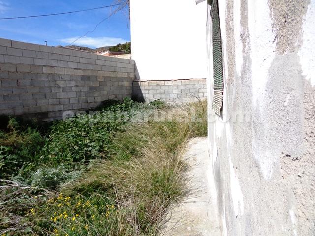 Hus i Somontin, Almeria, Spanien 6 sovrum, 60 kvm. Nr. 184106
