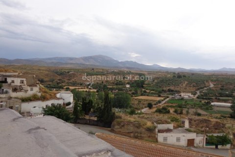 Townhouse for sale in Caniles, Granada, Spain 4 bedrooms,  No. 184101 - photo 3