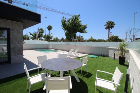 Villa zum Verkauf Pilar de la Horadada, Alicante, Spanien 3 Schlafzimmer, 232 m2 Nr. 110661 - Foto 18