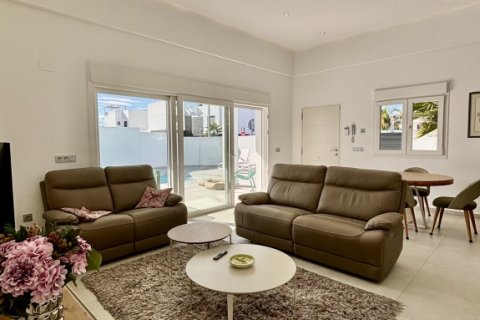 Villa pārdošanā Benijofar, Alicante, Spānijā 3 istabas, 124 m2 Nr. 154566 - attēls 5