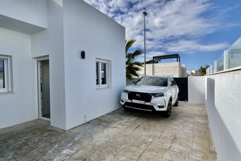 Villa pārdošanā Benijofar, Alicante, Spānijā 3 istabas, 124 m2 Nr. 154566 - attēls 16