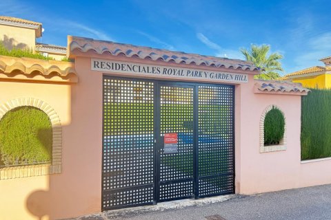 Huvila myytävänä La Florida, Alicante, Espanja, 3 makuuhuonetta, 200 m2 No. 139920 - kuva 30