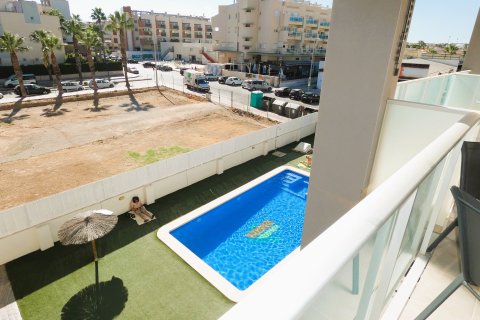 Apartamento en venta Cabo Roig, Alicante, España 4 dormitorios, 112 m2 No. 139922 - foto 2