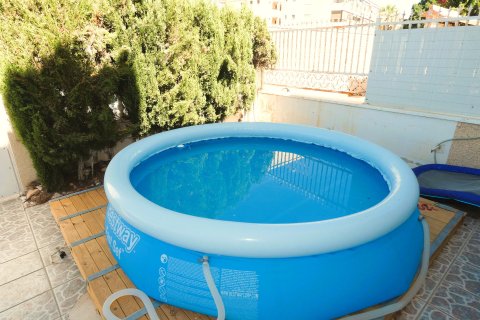 Villa à vendre Torrevieja, Alicante, Espagne, 3 chambres, 119 m2 No. 139923 - photo 8