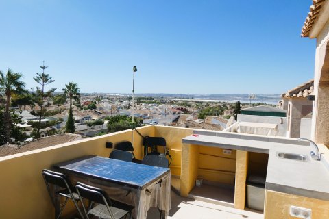 Villa à vendre Torrevieja, Alicante, Espagne, 3 chambres, 119 m2 No. 139923 - photo 4