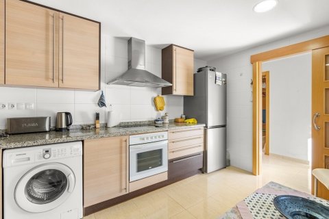 Apartment for sale in Gran Alacant, Alicante, Spain 3 bedrooms, 75 sq.m. No. 139921 - photo 8