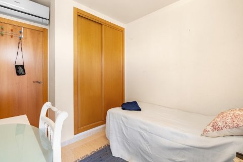 Apartment for sale in Gran Alacant, Alicante, Spain 3 bedrooms, 75 sq.m. No. 139921 - photo 19