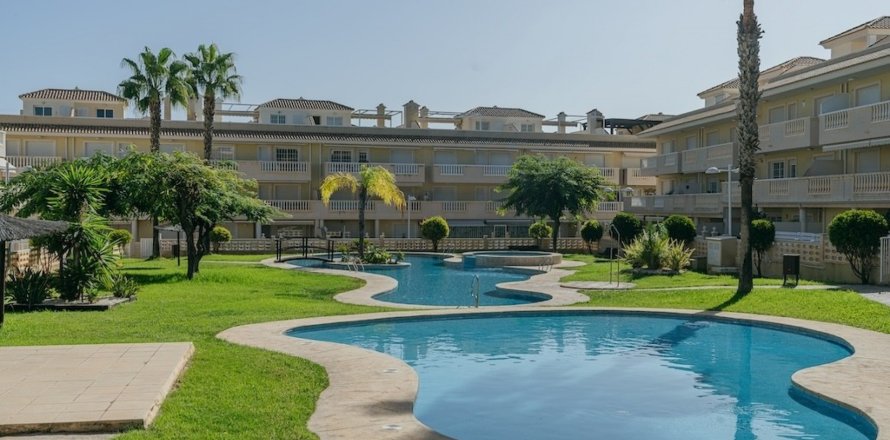 Apartamento en Gran Alacant, Alicante, España 3 dormitorios, 75 m2 No. 139921