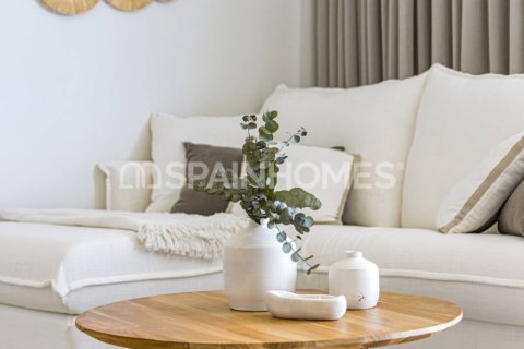 Apartament w Pilar de la Horadada, Alicante, Hiszpania 3 sypialnie, 83 mkw. nr 181993 – zdjęcie 21