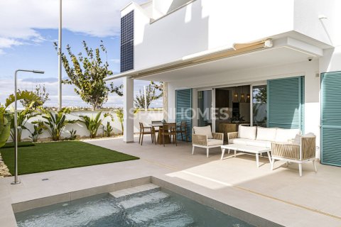 Apartament w Pilar de la Horadada, Alicante, Hiszpania 3 sypialnie, 83 mkw. nr 181993