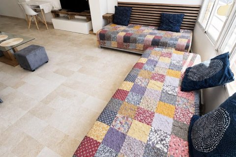Apartamento en venta en Torrevieja, Alicante, España 3 dormitorios, 92 m2 No. 181859 - foto 3
