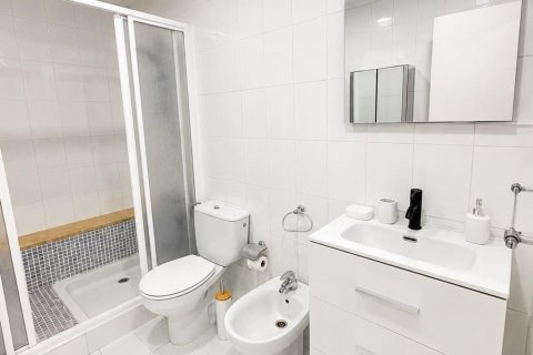 Apartamento en venta en Torrevieja, Alicante, España 3 dormitorios, 92 m2 No. 181859 - foto 17