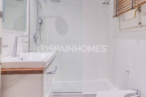 Appartamento in vendita a Barcelona, Spagna 5 camere da letto, 223 mq. N° 177908 - foto 20