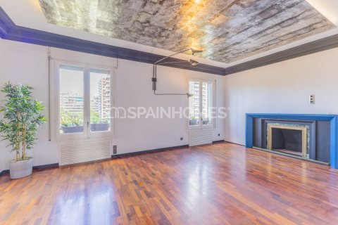 Appartamento in vendita a Barcelona, Spagna 5 camere da letto, 223 mq. N° 177908 - foto 3