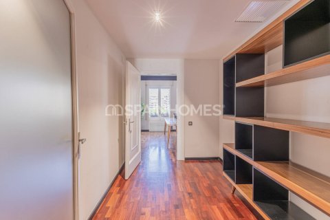 Appartamento in vendita a Barcelona, Spagna 5 camere da letto, 223 mq. N° 177908 - foto 22