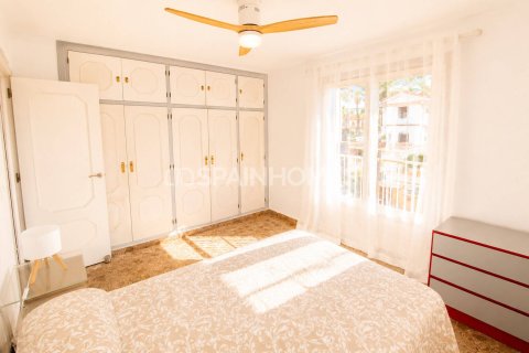 Продажа виллы в Ориуэла, Аликанте, Испания 5 спален, 329м2 №177909 - фото 28