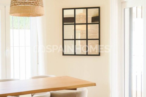 Продажа виллы в Фуэнте Аламо, Мурсия, Испания 2 спальни, 164м2 №177906 - фото 17