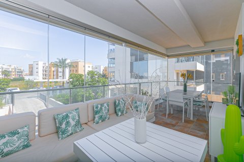 Huoneisto myytävänä Alicante, Espanja, 3 makuuhuonetta, 82 m2 No. 189324 - kuva 15