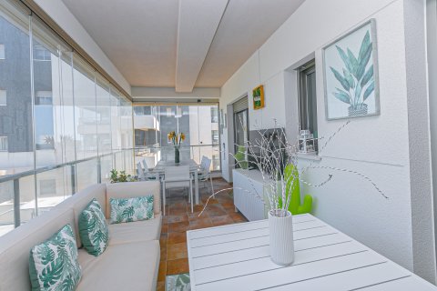 Huoneisto myytävänä Alicante, Espanja, 3 makuuhuonetta, 82 m2 No. 189324 - kuva 16