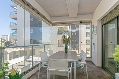 Huoneisto myytävänä Alicante, Espanja, 3 makuuhuonetta, 82 m2 No. 189324 - kuva 12