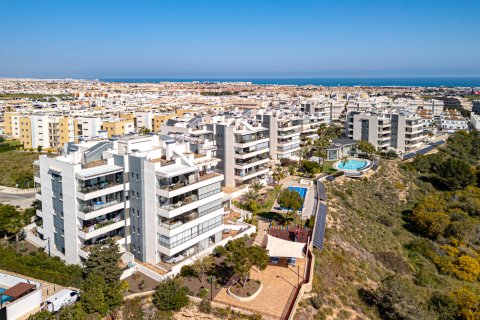 Huoneisto myytävänä Alicante, Espanja, 3 makuuhuonetta, 82 m2 No. 189324 - kuva 2