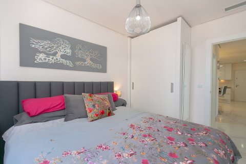 Huoneisto myytävänä Alicante, Espanja, 3 makuuhuonetta, 82 m2 No. 189324 - kuva 29