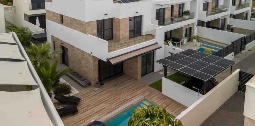 Villa à Los Montesinos, Alicante, Espagne 3 chambres, 120 m2 No. 189325