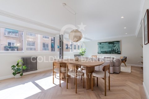 Dzīvoklis pārdošanā Madrid, Spānijā 3 istabas, Nr. 156897 - attēls 12