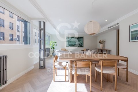 Apartment for sale in Madrid, Spain 3 bedrooms,  No. 156897 - photo 5