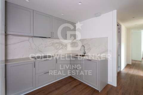 Apartment à vendre à Madrid, Espagne, 2 chambres,  No. 156898 - photo 16