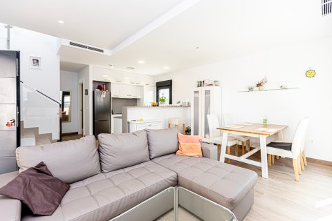 Villa zum Verkauf in Alicante, Spanien 3 Schlafzimmer, 162 m2 Nr. 188970 - Foto 7