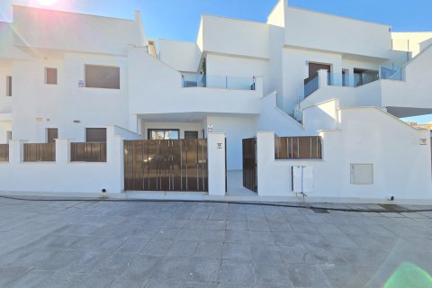 Apartment for sale in Pilar de la Horadada, Alicante, Spain 2 bedrooms, 70 sq.m. No. 188969 - photo 5