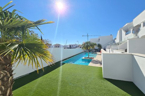 Apartment for sale in Pilar de la Horadada, Alicante, Spain 2 bedrooms, 70 sq.m. No. 188969 - photo 3