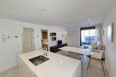Apartment for sale in Pilar de la Horadada, Alicante, Spain 2 bedrooms, 70 sq.m. No. 188969 - photo 13