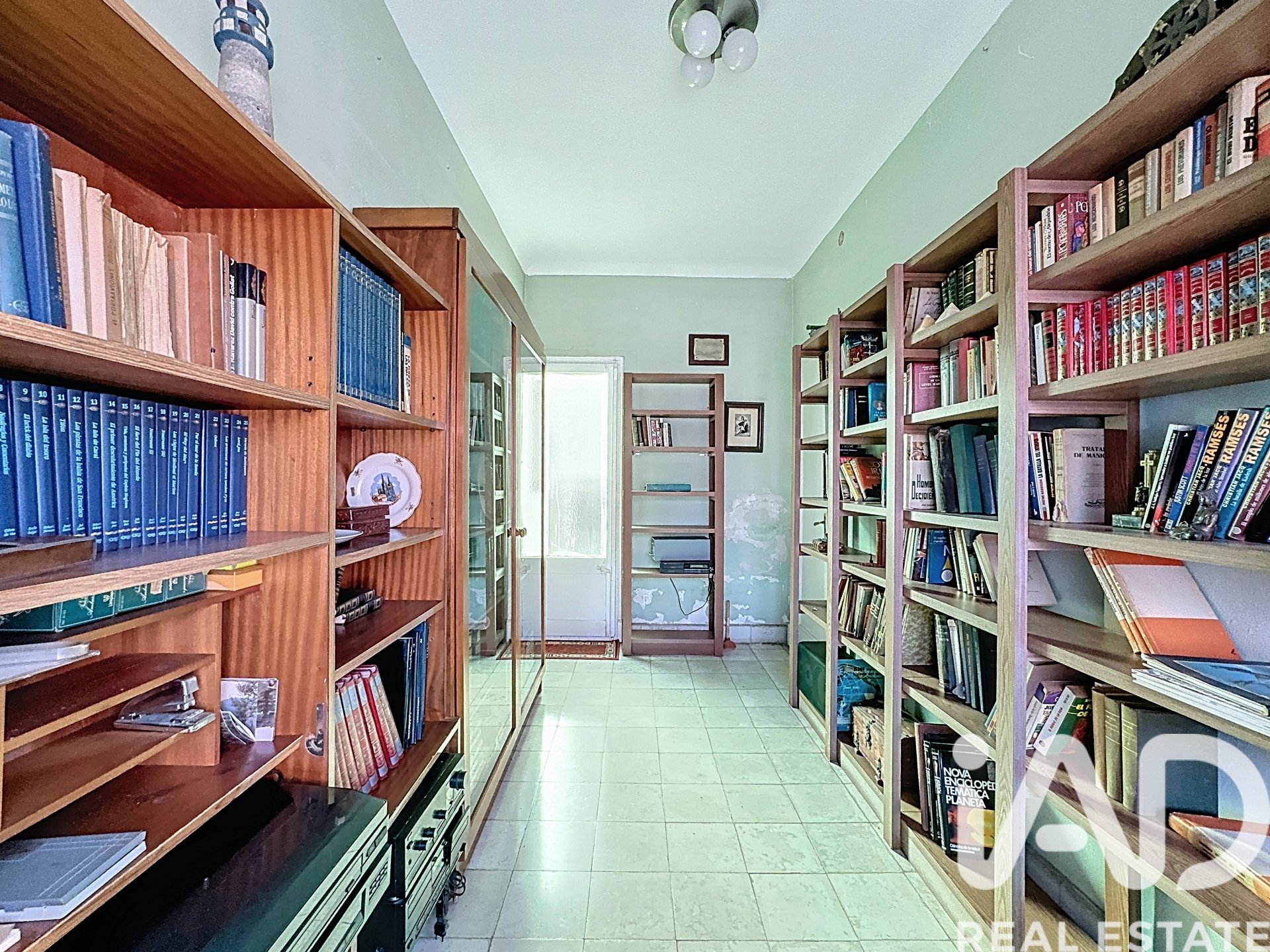 Villetta a schiera a El Masnou, Barcelona, Spagna 7 camere da letto, 224 mq. N° 172920
