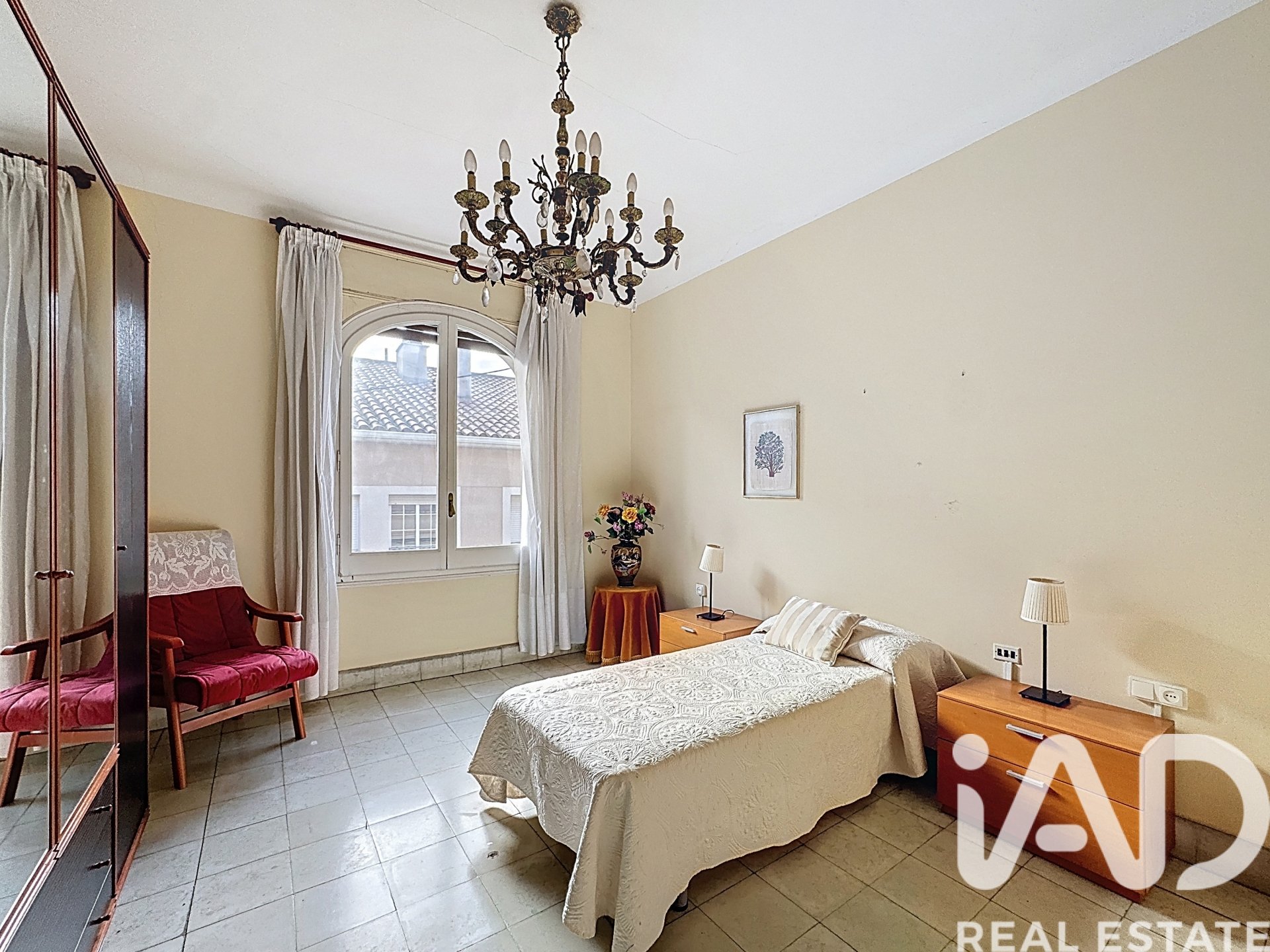 Villetta a schiera a El Masnou, Barcelona, Spagna 7 camere da letto, 224 mq. N° 172920