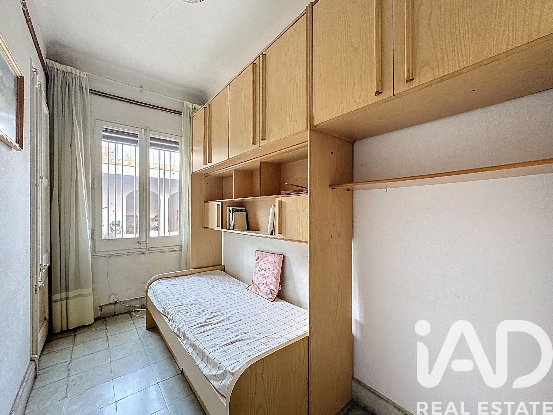 Villetta a schiera a El Masnou, Barcelona, Spagna 7 camere da letto, 224 mq. N° 172920
