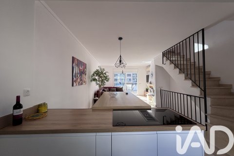Casa adosada en venta en Castelló d'Empúries, Gerona, España 3 dormitorios, 139 m2 No. 172922 - foto 6