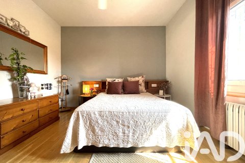 House for sale in Terrassa, Barcelona, Spain 4 bedrooms, 1323 sq.m. No. 172917 - photo 18