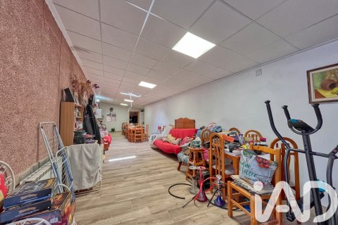 House à vendre à Alicante, Espagne, 5 chambres, 390 m2 No. 172919 - photo 23