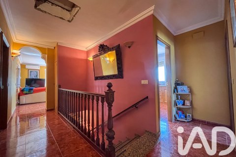 House à vendre à Alicante, Espagne, 5 chambres, 390 m2 No. 172919 - photo 12