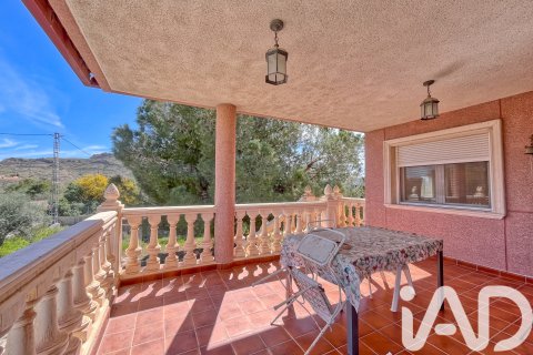 House à vendre à Alicante, Espagne, 5 chambres, 390 m2 No. 172919 - photo 5