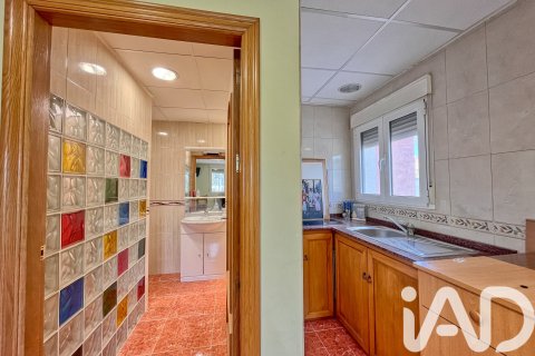 House à vendre à Alicante, Espagne, 5 chambres, 390 m2 No. 172919 - photo 21
