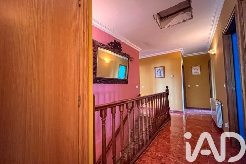 House à vendre à Alicante, Espagne, 5 chambres, 390 m2 No. 172919 - photo 13