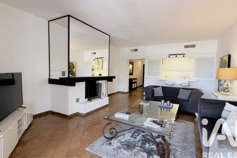 Apartamento en venta en Marbella, Málaga, España 1 dormitorio, 95 m2 No. 172918 - foto 7