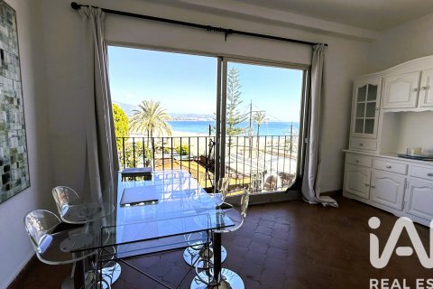 Apartamento en venta en Marbella, Málaga, España 1 dormitorio, 95 m2 No. 172918 - foto 3