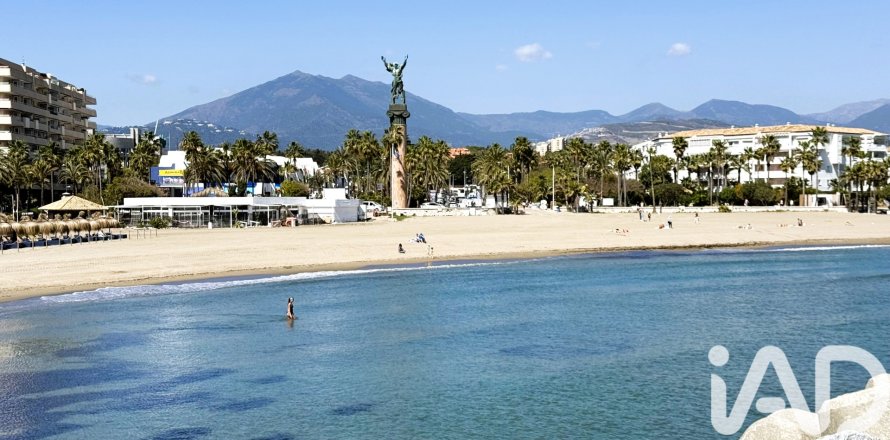 Apartamento en Marbella, Málaga, España 1 dormitorio, 95 m2 No. 172918