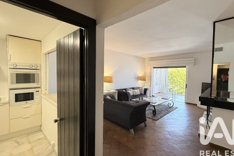 Apartamento en venta en Marbella, Málaga, España 1 dormitorio, 95 m2 No. 172918 - foto 16