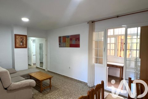Apartamento en venta en Rincón de la Victoria, Málaga, España 3 dormitorios, 80 m2 No. 172923 - foto 4