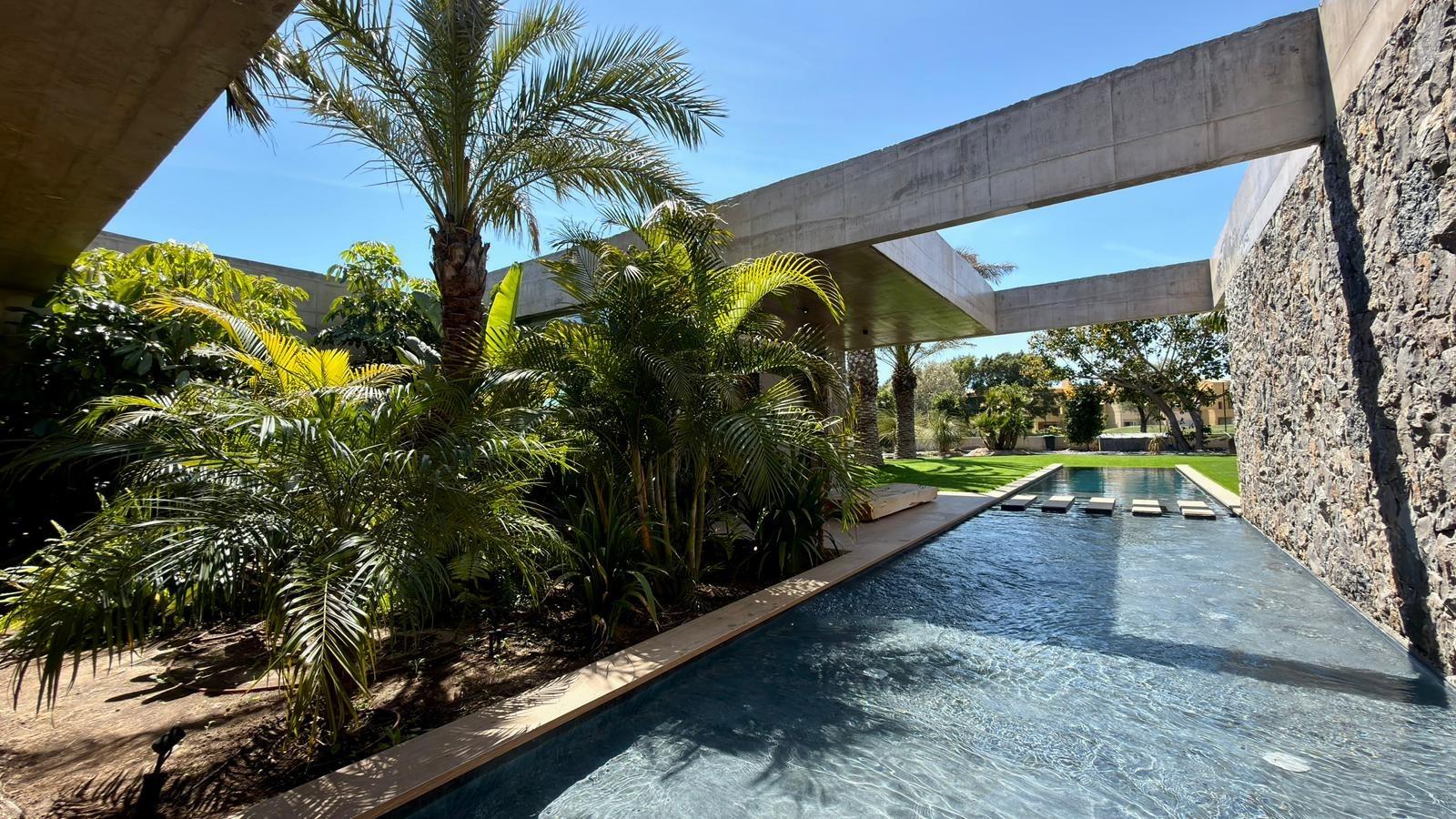 Villa in Alicante, Spain 3 bedrooms, 300 sq.m. No. 179395
